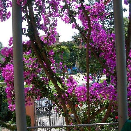 La Casa Dei Paggi Bed and Breakfast Sestri Levante Buitenkant foto